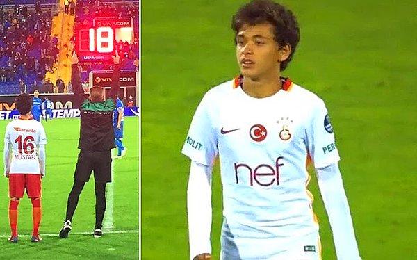 16 yaşında olan Mustafa Kapı, Galatasaray Futbol Takımı’na ilk olarak Jan Olde Riekerink döneminde çıkmıştı. A takım ile idmanlara çıkan Mustafa Kapı bir hazırlık maçında da forma giymişti.