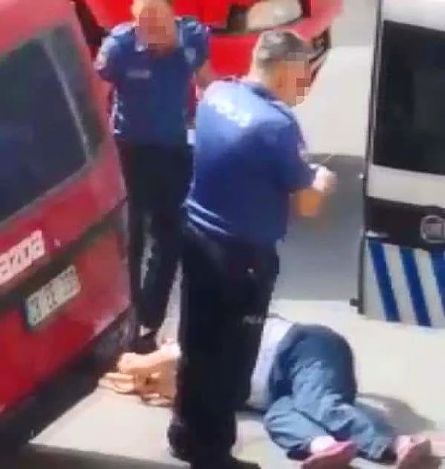 4. Biber gazı, ters kelepçe, yaş 82... Giresun'da doktorla tartışan bir vatandaş polisin müdahalesinin ardından kalp krizi geçirerek hayatını kaybetti.