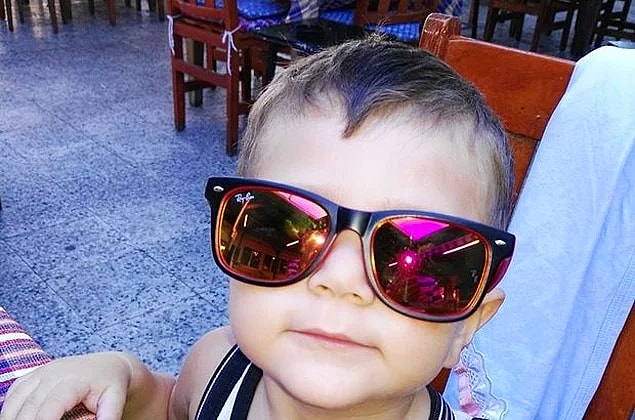 8. Bu nasıl bir vicdansızlık? Bir baba, çok konuştuğu gerekçesiyle oğlunun ağzını kapayarak ölümüne sebep oldu.