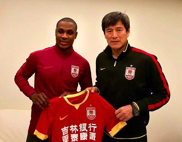 Geçe sezon 23.3 milyon euro karşılığında Çin ekiplerinden Yatai'ye transfer oldu.
