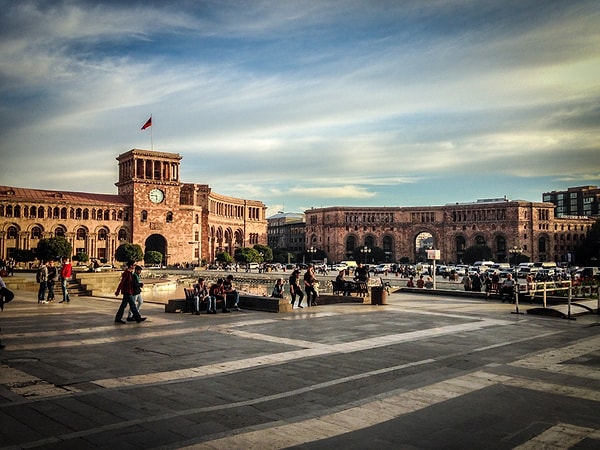 2. Ереван - столица...