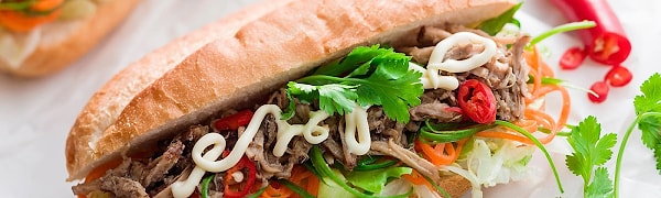 12. В какой стране можно попробовать сэндвич Банх Ми?