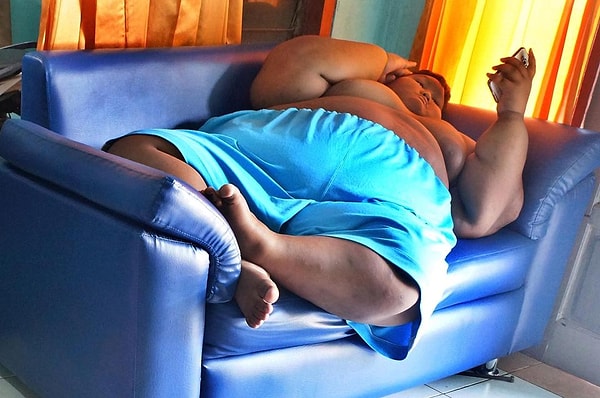 В 9 лет Арья даже перестал ходить в школу из-за своего веса.