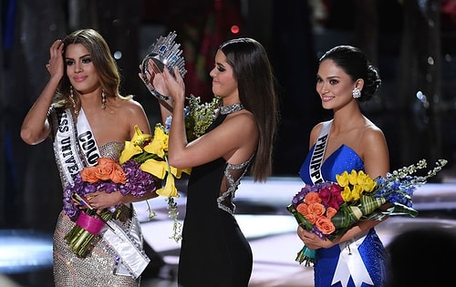 Sadece anons skandalları bizde olmuyor! 2015 yılında ABD'nin Las Vegas kentinde düzenlenen Miss Universe'de yarışmayı kazanan isim yanlış anons edildi. Yarışmanın birincisinin Kolombiyalı Ariadna Gutierrez Arevalo olduğu açıklandı fakat gerçek birinci Pia Alonzo Wurtzbach'di.