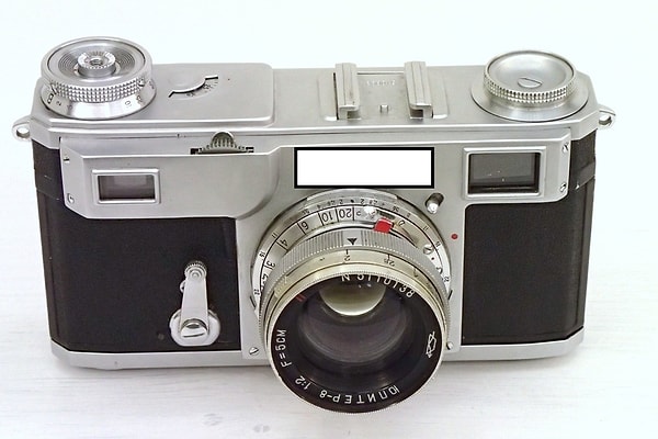 7. И название этого фотоаппарата вспомните?