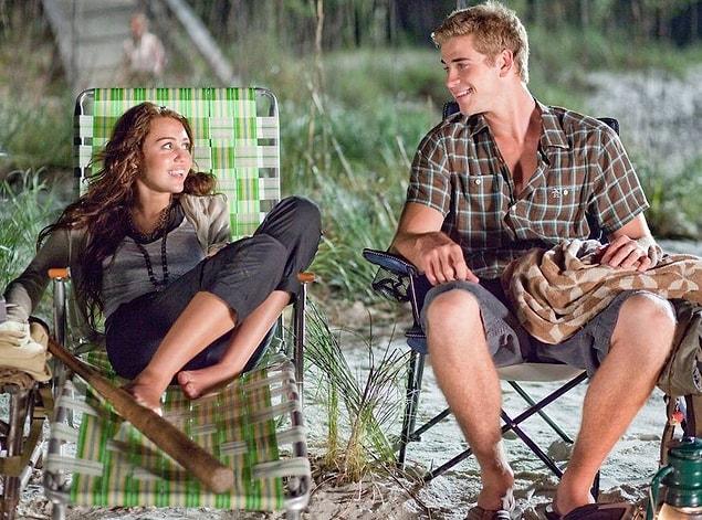 26-year-old Malibu singer and 28-year-old Australian actor met on the set of their 2009 movie The Last Song.