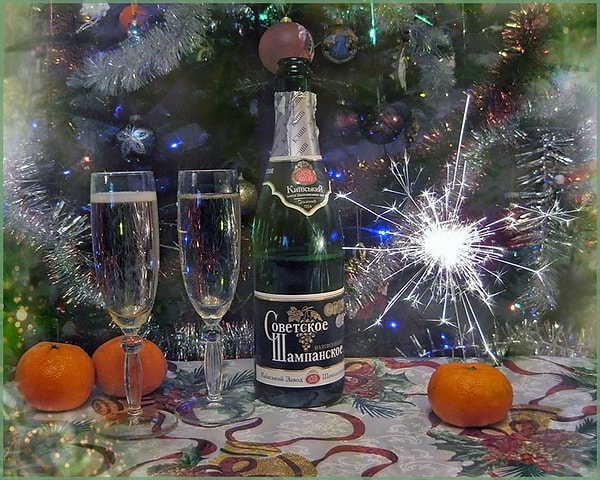 10. А запахом праздника был мандариновый аромат