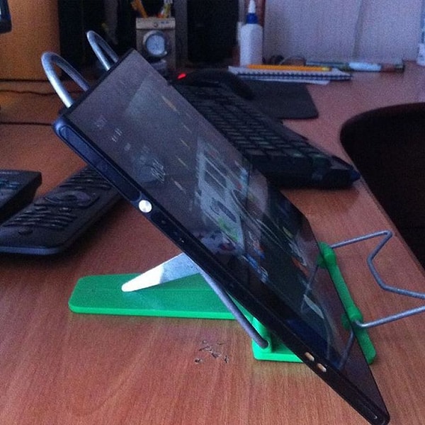 1. Зачем платить много денег, если есть недорогие отечественные подставки?