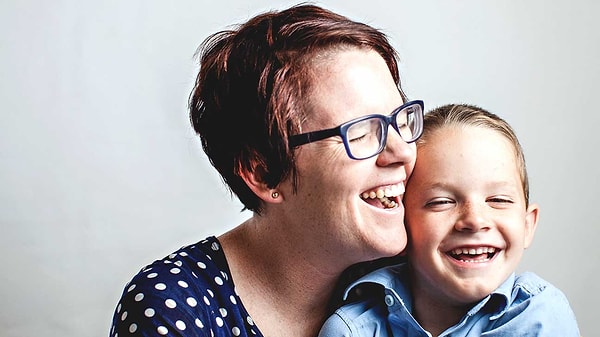 11. Какой газ известен как веселящий?