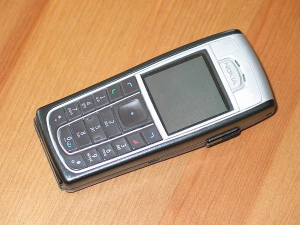 16. Nokia 6230 - 50 Milyon