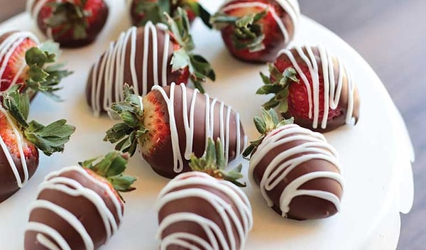 2. Клубника в шоколаде