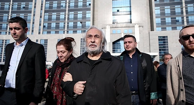 Kızı Hollandada Kanser Tedavisi Gören Müjdat Gezenin Adli Kontrol Kararına İtiraz: İşkence Çektirecek Bir Yöntem Kızı Hollandada Kanser Tedavisi Gören Müjdat Gezenin Adli Kontrol Kararına İtiraz: İşkence Çektirecek Bir Yöntem