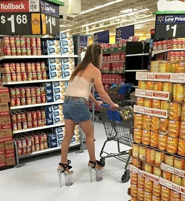 5. Лайфхак для низкорослых: и не нужно тянуться до высоких полок!