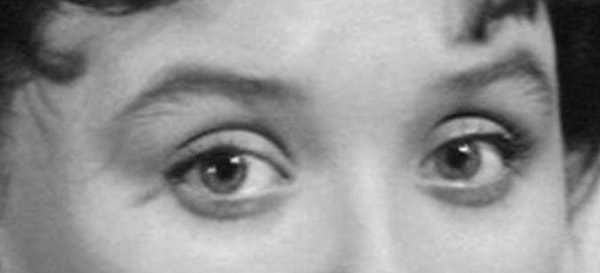 7. Узнали эту девушку?