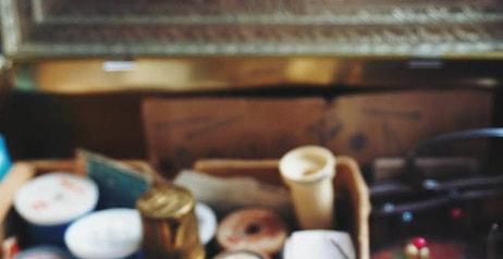 'Dikiş Kutusu' Yapacaktı: Boş Çikolata Kutusunu Alan Temizlik İşçisi, 16 Yıllık İşinden Tazminatsız Kovuldu
