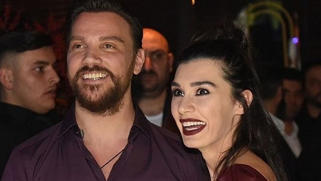 Burcu Kıratlı ile Sinan Akçıl, ilk kez geçtiğimiz ekim ayında birlikte yakalanmışlardı.