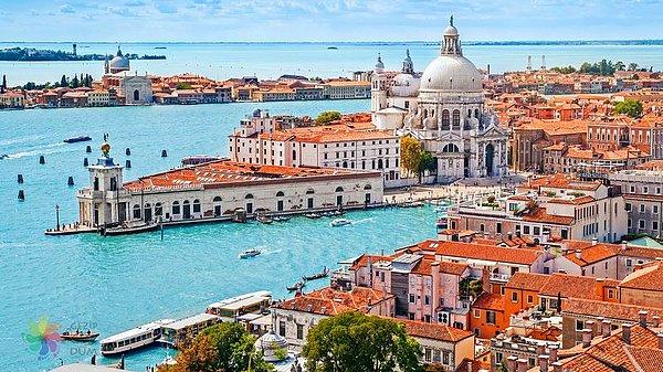 10. Venedik, İtalya