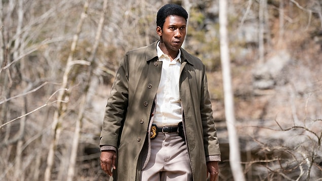 14. True Detective / 3. sezon / 13 Ocak