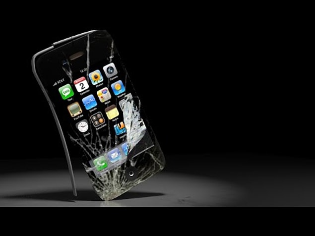 17. Telefonunuzu düşmekten son anda kurtarmak küçük bir panikatak geçirmenize neden oluyor.