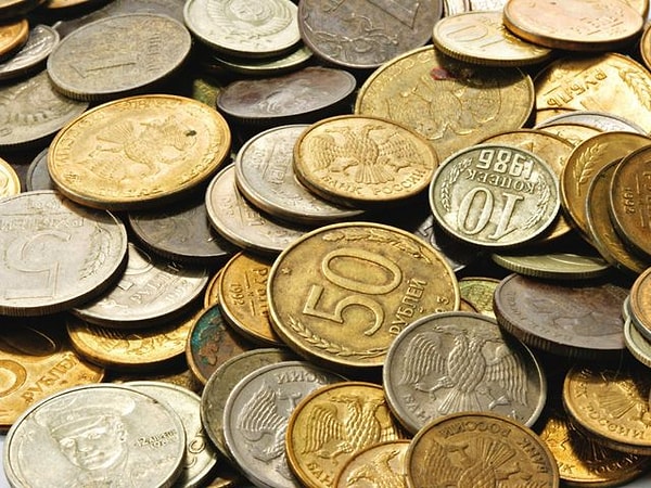 10. Следующий вопрос: какой монеты не было в СССР?