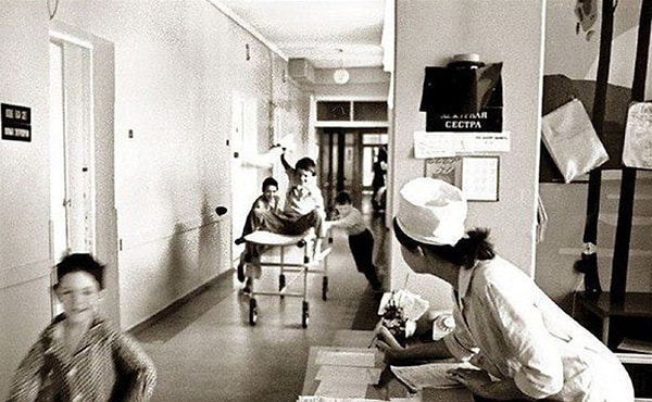 12. Самый популярный в СССР бальзам для лечения простуды - это...