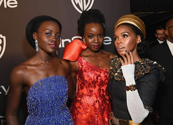 5. К слову о Жанель. Я почувствовал себя на 10 лет старше, глядя на эта фотографию с Жанель, Данай Гурира и Лупитой Нионго.