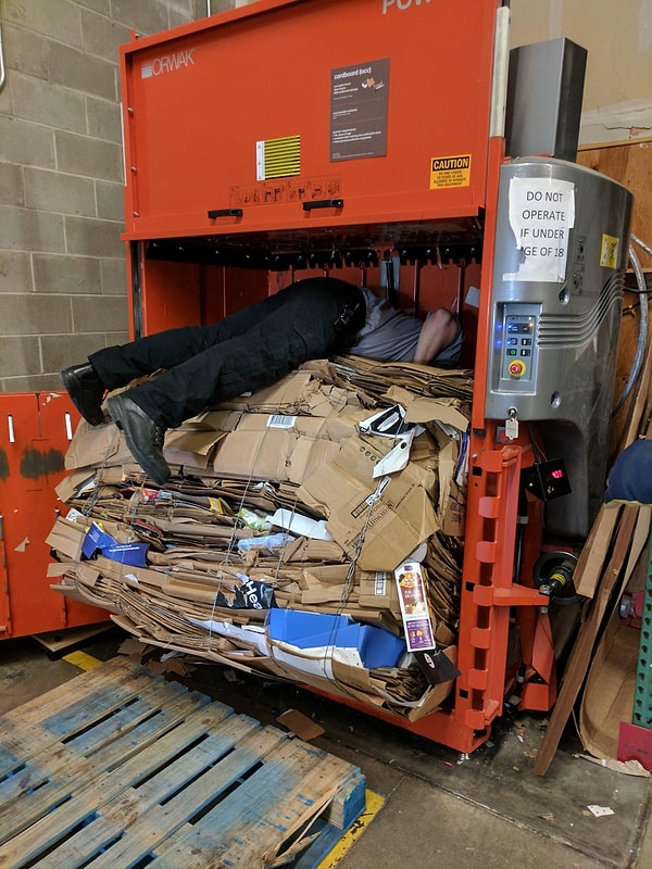 10. Когда очень сильно хочешь стать лепешкой