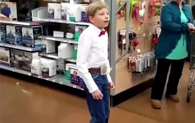 Mason Ramsey became the yodeling kid and an iconic meme.