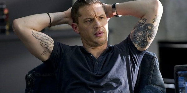 6. За последнюю декаду Том Харди сыграл в таких фильмах, как «Темный рыцарь: Возрождение легенды», «Начало» и «Выживший»