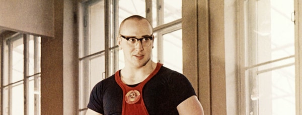 8. В каком виде спорта блистал Юрий Власов?