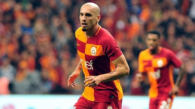 18. Maicon