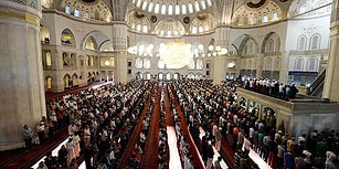 Namaz ve Dua ile Puan Toplayacaklar: MEB Yarıyılda Öğrencileri Camiye Götürüyor