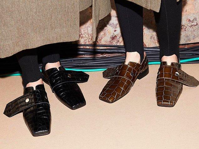 Ünlü tasarımcılar yeni koleksiyonlarına bu ayakkabıları ekledi bile. Bu ayakkabılar Victoria Beckham'ın 2019 İlkbahar-Yaz koleksiyonundan.