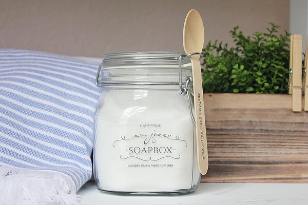 10. Средства для стирки никогда полностью не смываются с ткани.