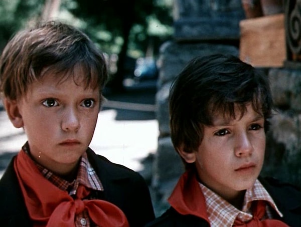 3. Что на языке советских школьников означало «по чесноку»?