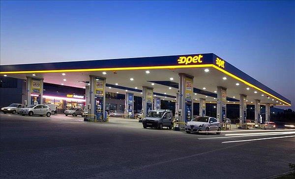 Benzin ve motorinin litre fiyatları, Ankara, İstanbul ve İzmir'de kaç TL olacak?