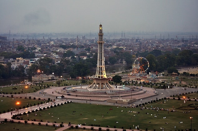 24. Lahore, Pakistan - 10,512,000