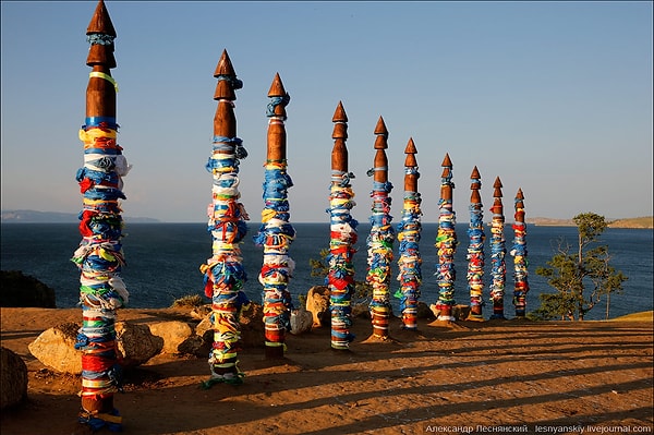 54. 13 столбов Сергэ, Иркутская область