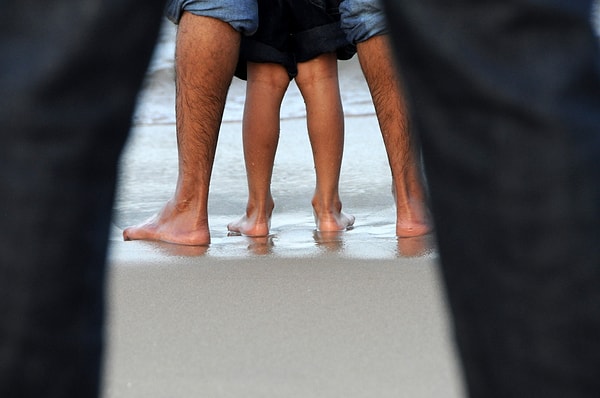 4. Сколько всего ног будет у 4 собак, 2 слонов, 15 кошек и 26 людей?