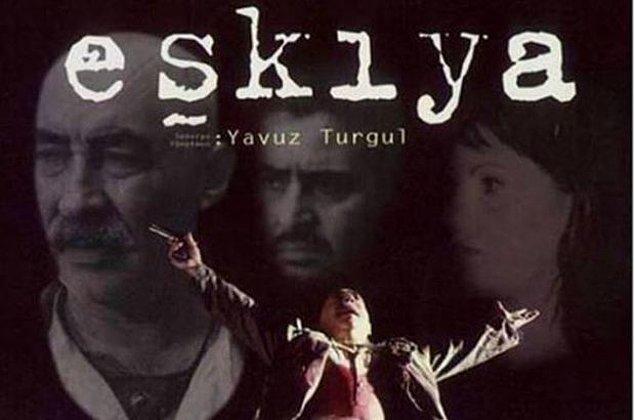 15. Eşkiya (1996) - IMDb 8,3