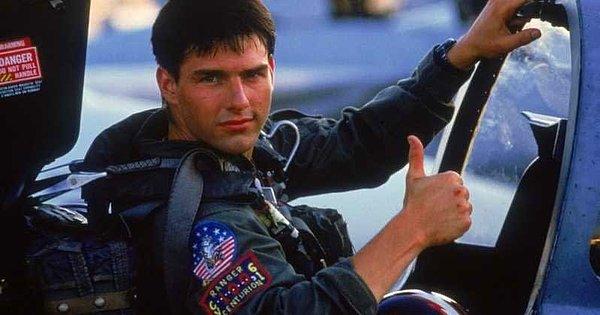 15. Tom Cruise aslında pilottur.