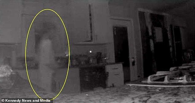 5 Ocak 2019 gecesi saatler gece 23:51'i gösterdiği sırada, güvenlik kamerası bir hareket algılamış ve bu görüntüyü yakalamıştı.