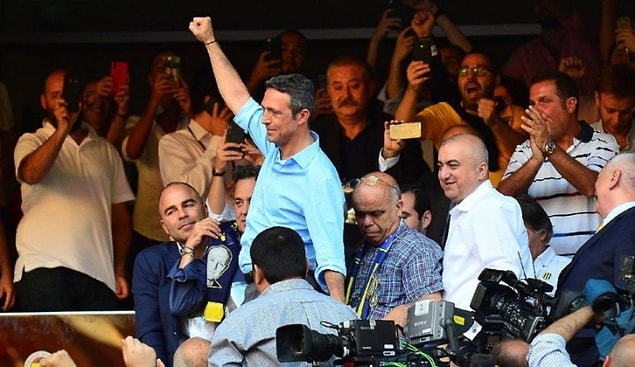 Ali Koç, 'Camiaya Sesleniş' programına, "Fenerbahçeliler içiniz rahat olsun" sözleriyle son verdi.
