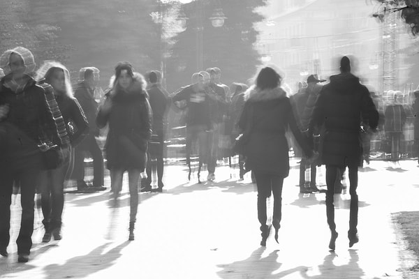 4. Что можно наблюдать, когда все вокруг суетятся?