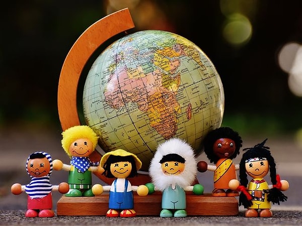 4. Самая молодая страна?