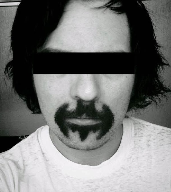 13. А что, выгодно подчеркивает нижнюю часть лица