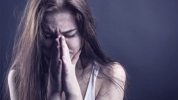 7. Случалось ли вам плакаться и жаловаться на жизнь совершенно незнакомому человеку?