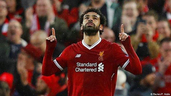 Salah tercihini Liverpool'dan yana kullandı ve 42 milyon euro karşılığında Premier Lig'in yolunu tuttu.