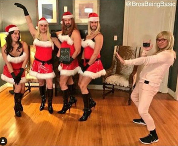 7. Это у них такая вечеринка?