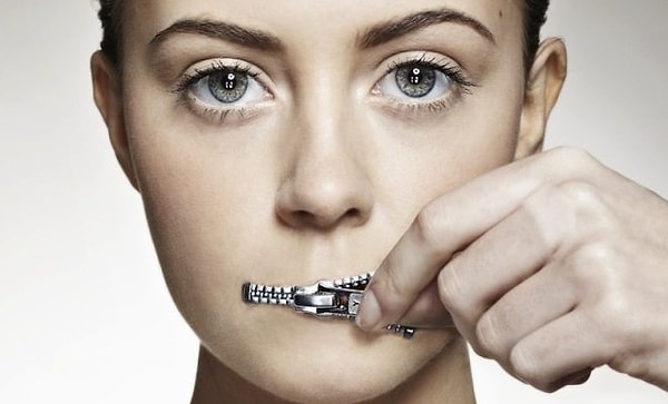 Сдержанность и надежность